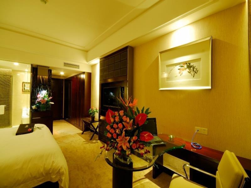 Boya Holiday Hotel Guangzhou Bagian luar foto