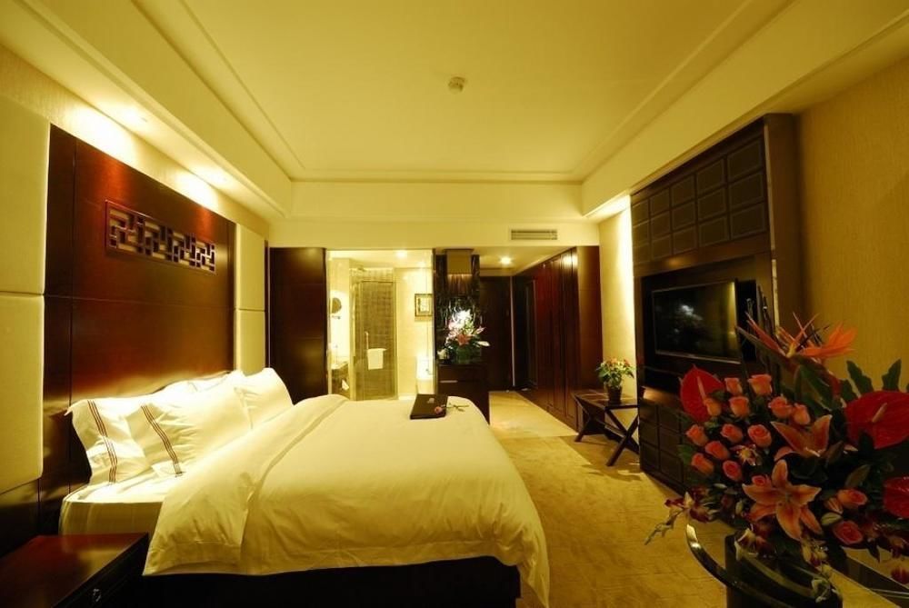 Boya Holiday Hotel Guangzhou Bagian luar foto